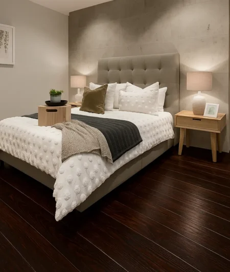 Sawkill AOD Reclaimed Wood Flooring in Bedroom